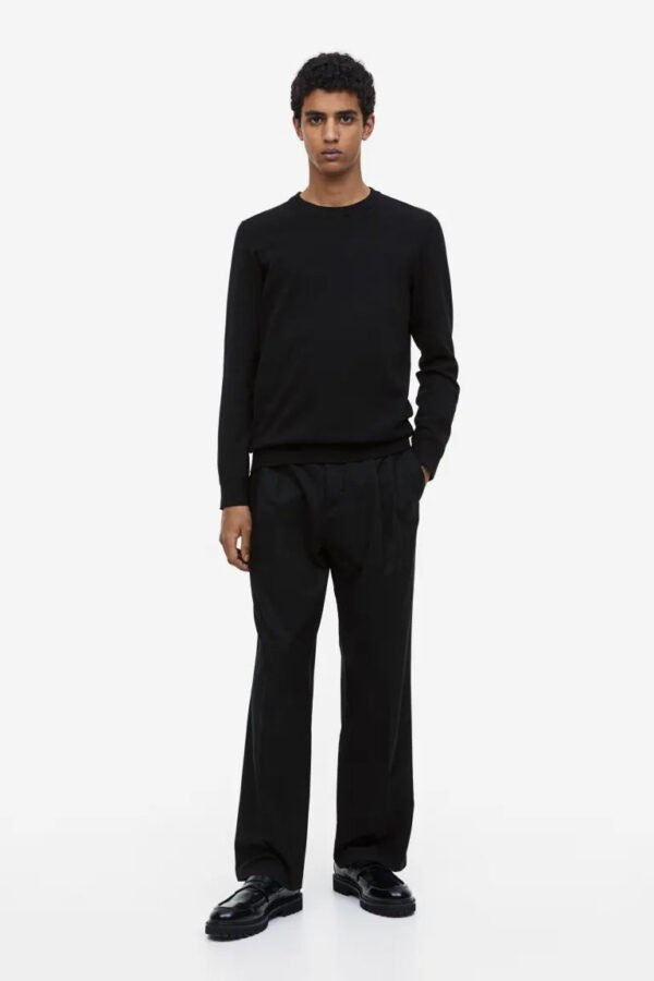 Slim Fit Pullover aus feinem Baumwollstrick – Bild 2